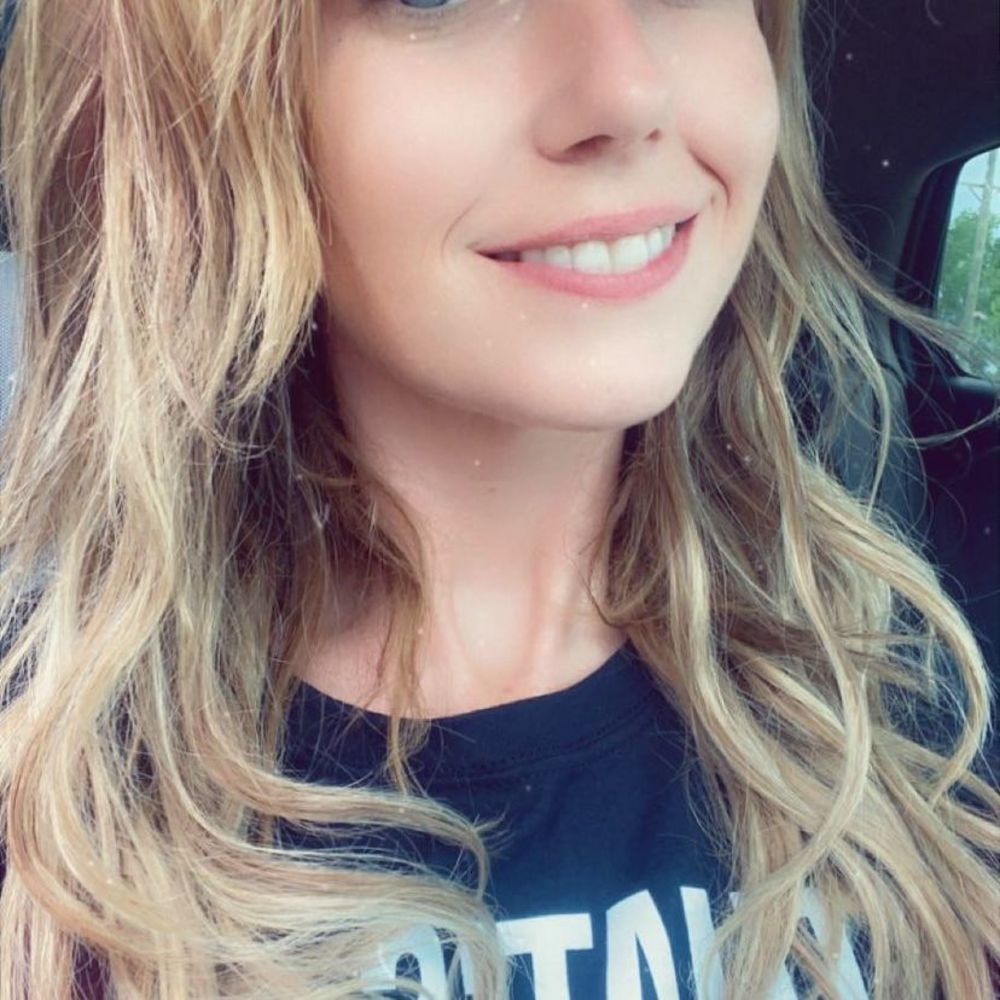 Meet your Posher, Stephani